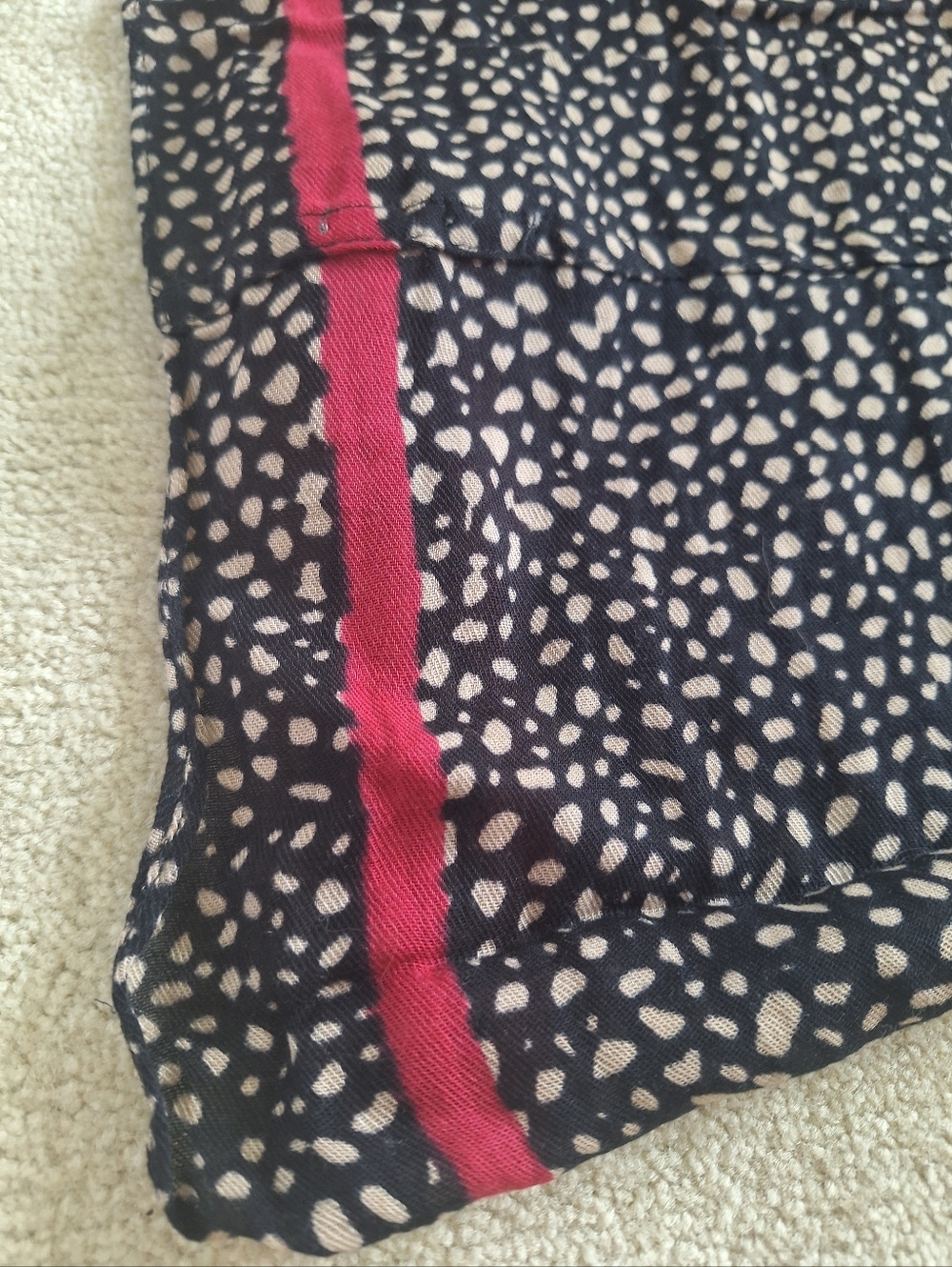 LOFT Infinity Scarf - Picture 5 of 5
